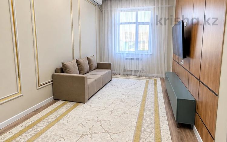 2-комнатная квартира · 74 м² · 2/9 этаж, 16-й мкр 14 за 250 000 ₸ в Актау — фото 2