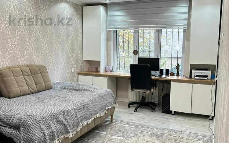 4-комнатная квартира · 85 м² · 1/5 этаж, мкр Аксай-3А — Между Момышулы и Яссауи за 47.5 млн ₸ в Алматы, Ауэзовский р-н — фото 9