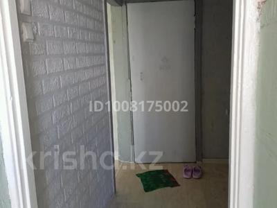 1-комнатная квартира · 32 м² · 3/5 этаж, Майкудук, 14й микрорайон 35 за 8 000 ₸ в Караганде, Алихана Бокейханова р-н