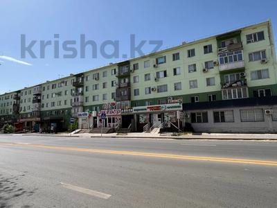 Продажа квартир в Кызылординской обл.: 3-комнатная квартира · 64 м² · 4/5 этаж, Мкр Шұғыла 19 за 9 млн 〒 3-комнатная квартира · 64 м² · 4/5 этаж, Мкр Шұғыла 19 за 9 млн 〒 в