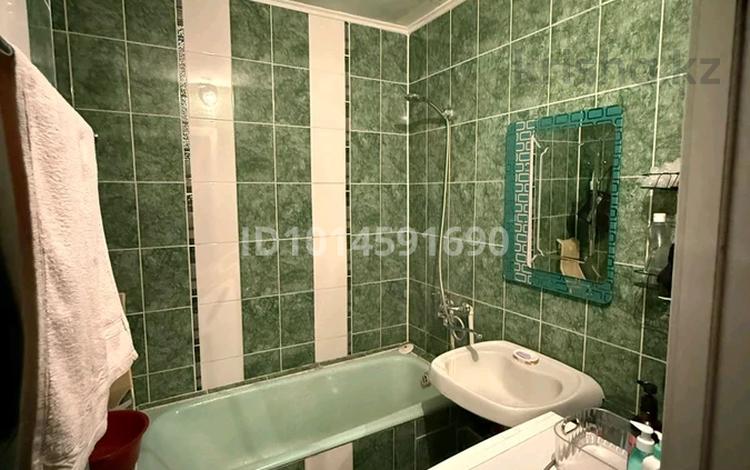 4-комнатная квартира · 83 м² · 2/5 этаж, Жандосова 29б — Розыбакиева за 450 000 ₸ в Алматы, Бостандыкский р-н — фото 2
