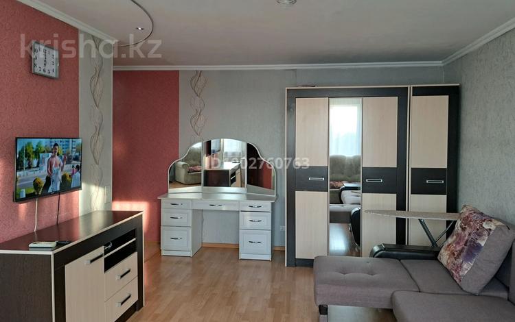1-бөлмелі пәтер · 38 м² · 6/6 қабат, Бульвар гагарина 32, бағасы: 145 000 ₸ в Усть-Каменогорске, Ульбинский — фото 2