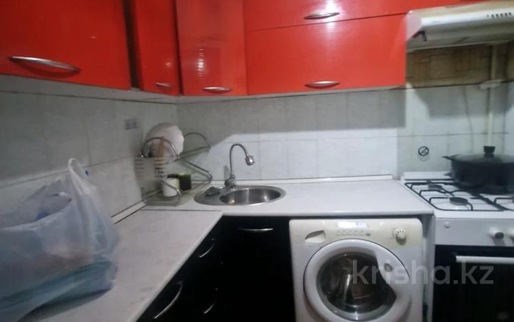 3-комнатная квартира · 60 м² · 4/5 этаж, мкр Айнабулак-3 106 за 230 000 ₸ в Алматы, Жетысуский р-н — фото 2