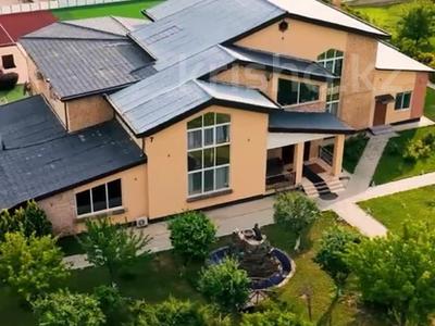 Отдельный дом · 7 комнат · 1150 м² · 40 сот., Мкр. Самал-2 7 за 690 млн ₸ в Актау, 18-й мкр 