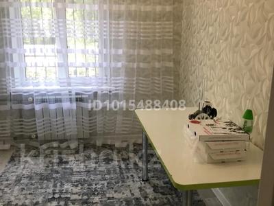 2-бөлмелі пәтер · 60 м² · 3/5 қабат, Айнабұлақ-2 ш/а. 42А, бағасы: 220 000 ₸ в Алматы, Жетысуский р-н