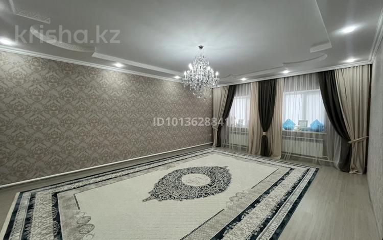 Отдельный дом · 3 комнаты · 144 м² · 14 сот., Жумыскер за 41 млн ₸ в Атырау — фото 2