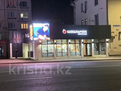 Свободное назначение, офисы, магазины и бутики, общепит, салоны красоты, бани, гостиницы и зоны отдыха, медцентры и аптеки, образование, развлечения · 325 м² за 199 млн ₸ в Астане, Сарыарка р-н