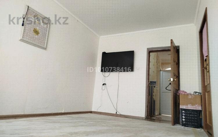 3-бөлмелі пәтер · 72 м² · 4/5 қабат, Абая 13 — Центр, бағасы: 18 млн ₸ в Атырау — фото 2