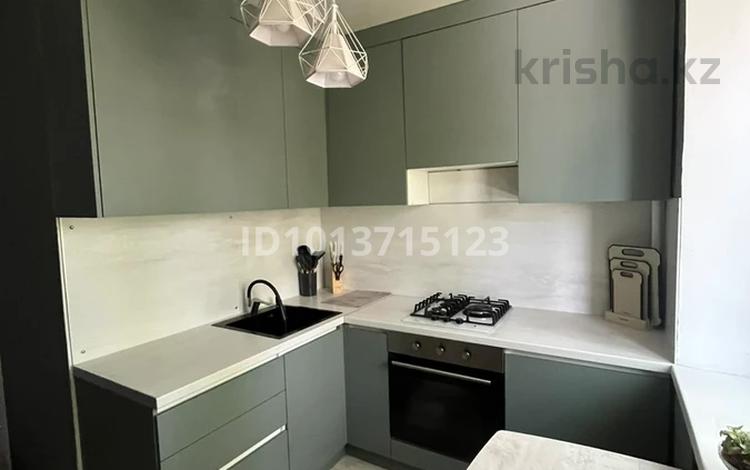 3-бөлмелі пәтер · 52 м² · 4/5 қабат, Уральская 2, бағасы: 25.5 млн ₸ в Костанае — фото 2
