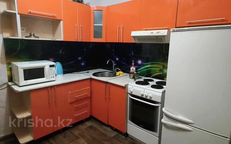 2-комнатная квартира · 52 м², Назарбаева 77/3 за 180 000 ₸ в Усть-Каменогорске — фото 2