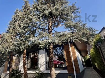 Отдельный дом · 4 комнаты · 116.7 м², Рубинштейна — Достык-омарова за ~ 3 млн 〒 в Алматы, Медеуский р-н