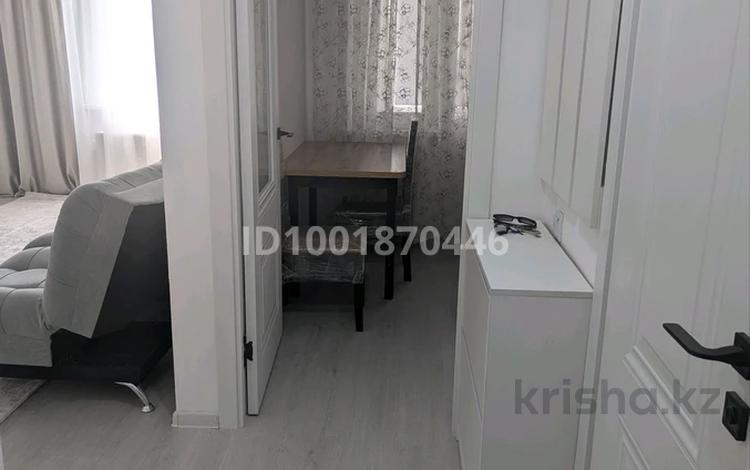 2-комнатная квартира · 45 м² · 6/12 этаж, мкр Таугуль-1, Сулейменова — Возле школы 72 за 20 000 ₸ в Алматы, Ауэзовский р-н — фото 2