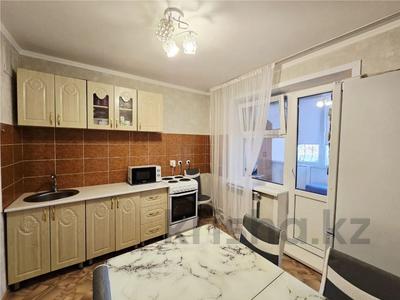 3-бөлмелі пәтер · 70.2 м² · 1/5 қабат, ул. Байгазиева 44, бағасы: 11.5 млн ₸ в Темиртау