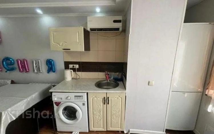 1-комнатная квартира · 21 м² · 2/4 этаж, мкр №10 за 15 млн ₸ в Алматы, Ауэзовский р-н — фото 7