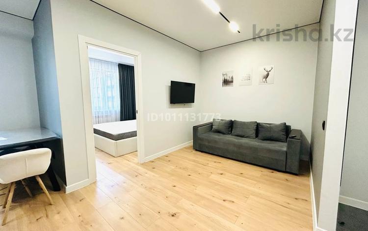 2-комнатная квартира · 43 м² · 8/13 этаж, Есенова 160/3 за 280 000 ₸ в Алматы, Жетысуский р-н — фото 15