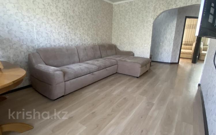 3-бөлмелі пәтер · 60 м² · 2/5 қабат, ул. Малика Габдуллина 40, бағасы: 20.6 млн ₸ в Кокшетау — фото 2