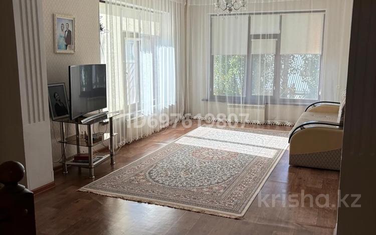 Жеке үй · 5 бөлме · 170 м² · 10 жүзд., Кедровая 370, бағасы: 40 млн ₸ в Актобе, жилой массив Кирпичный — фото 5