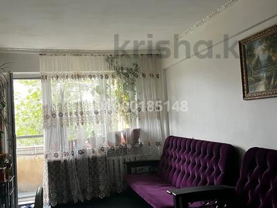 2-комнатная квартира · 45 м² · 3/5 этаж, мкр Центральный, Махамбета 118Б — Махамбета 118Б, около пассажа, #21 школы за 14 млн 〒 в Атырау