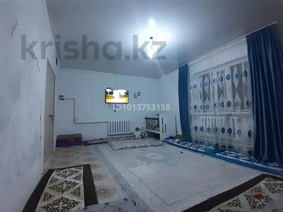 Отдельный дом · 2 комнаты · 90 м² · 10 сот., Тәуелсіздік 48/2 за 8 млн ₸ в 