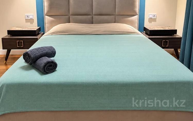 2-бөлмелі пәтер · 55 м² · 3/10 қабат, Нұрсая ш/а., Абырой, бағасы: 18 000 ₸ в Атырау, мкр Нурсая — фото 53