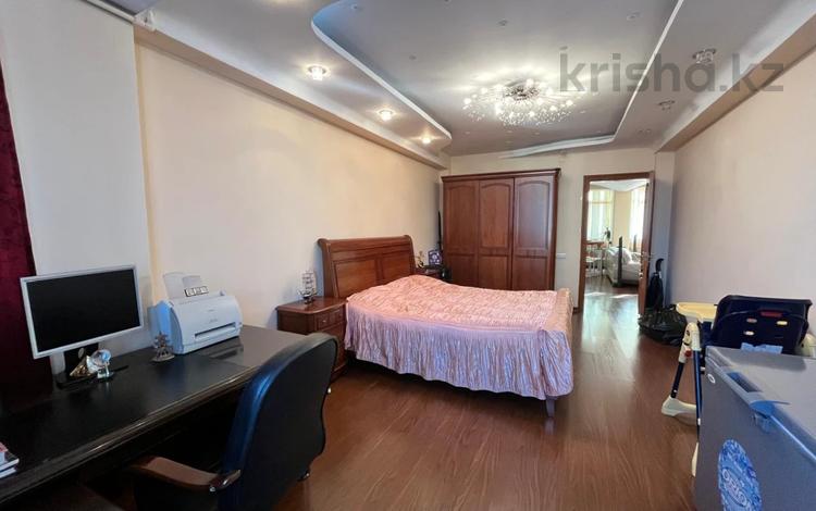 3-комнатная квартира · 82.8 м² · 8/10 этаж, розыбакиева за 67 млн ₸ в Алматы, Бостандыкский р-н — фото 5