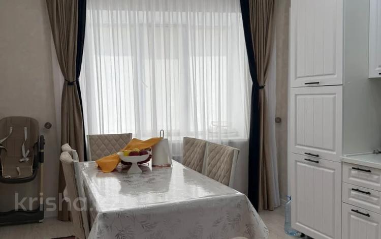 2-бөлмелі пәтер · 63 м² · 5/9 қабат, мкр. Алтын орда, бағасы: 28.5 млн ₸ в Актобе — фото 2