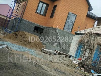 Отдельный дом • 5 комнат • 230 м² • 5.6 сот., Короленко 196 — Толстого за 55 млн 〒 в Павлодаре