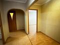 4-комнатная квартира, 90 м², 4/5 этаж, мкр Аксай-3А — бауыржана момышулы за 42.5 млн 〒 в Алматы, Ауэзовский р-н — фото 15