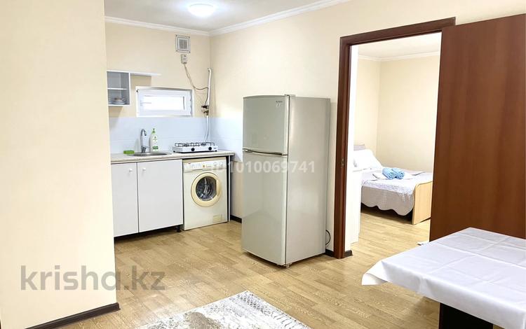 1-комнатная квартира · 50 м², Жансугурова 47 — Дарвина за 180 000 ₸ в Алматы — фото 2