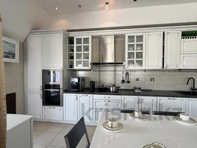 Продажа квартир в Мангистауской обл.: 5-комнатная квартира · 202.1 м² · 10/10 этаж, 15-й мкр 56 за 80.5 млн 〒 5-комнатная квартира · 202.1 м² · 10/10 этаж, 15-й мкр 56 за 80.5 млн 〒 в Актау