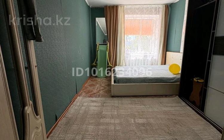 3-комнатная квартира · 75 м² · 3/10 этаж, мкр Строитель за 22 млн ₸ в Уральске — фото 2