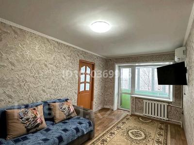 2-комнатная квартира · 44 м² · 4/5 этаж, Майкудук, Майкудук, 17й микрорайон за 11 млн 〒 в Караганде, Алихана Бокейханова р-н
