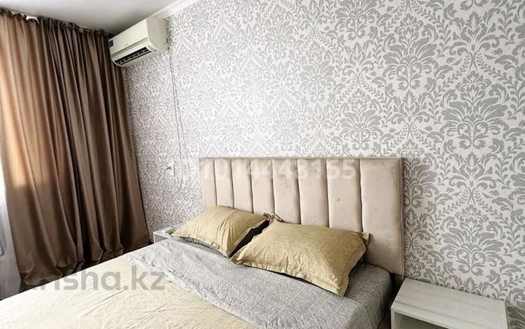 1-бөлмелі пәтер · 50 м² · 6/9 қабат, Ярославская 6 — Сити центр Абая, бағасы: 12 000 ₸ в Уральске — фото 2