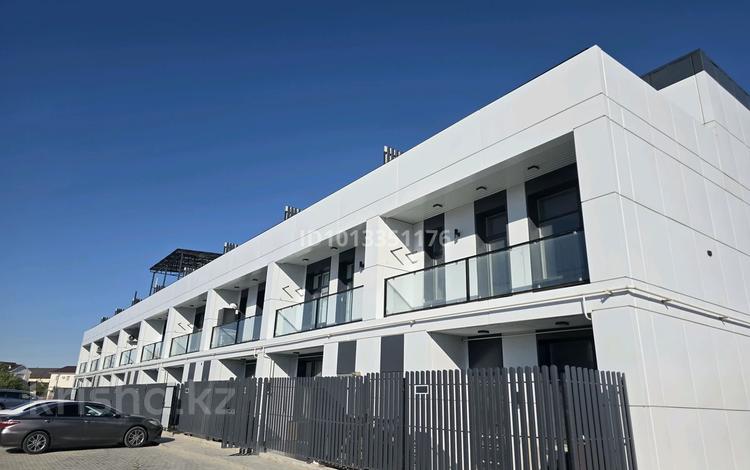 Отдельный дом · 5 комнат · 270 м² · 1.4 сот., мкр "Толкын-2" 23/3 — Таунхаус Толқын за 110 млн ₸ в Актау, мкр "Толкын-2" — фото 18