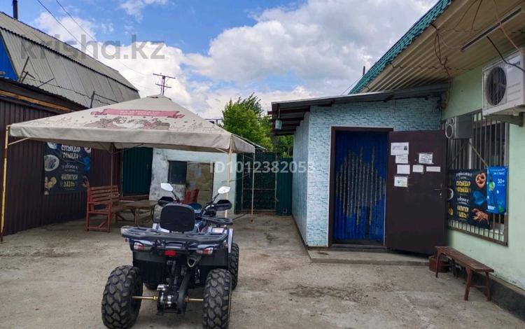 Свободное назначение, магазины и бутики · 80 м² за 40 млн ₸ в Усть-Каменогорске — фото 4