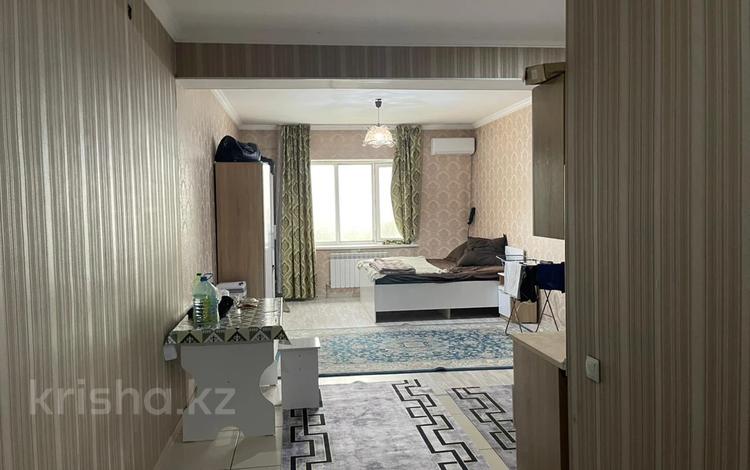 2-комнатная квартира · 88 м² · 9/9 этаж, Столетова 13 за 45 млн ₸ в Алматы, Жетысуский р-н — фото 2