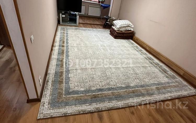 3-бөлмелі пәтер · 70 м² · 3/5 қабат, 3-й микрорайон, 3-й микрорайон 3 — ТРЦ Баян сулу, бағасы: 35 млн ₸ в Шымкенте, Туран р-н — фото 2