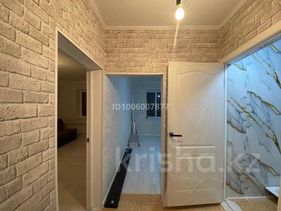 1-бөлмелі пәтер · 35 м² · 4/4 қабат, мкр Астана, Улица Рахимова 61 блок А — Гор больница жақта, бағасы: 7.5 млн 〒 в Таразе