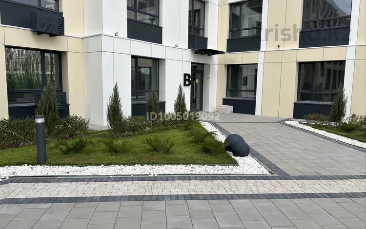 3-бөлмелі пәтер · 84.5 м² · 13/17 қабат, ​Камали Дюсембекова, бағасы: 48 млн ₸ в Караганде, Казыбек би р-н — фото 13