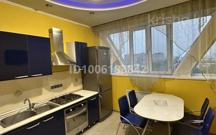 3-бөлмелі пәтер · 80 м² · 8/9 қабат, мкр Тастак-2, Прокофьева 16 — Толе би угол Прокофьева, бағасы: 350 000 ₸ в Алматы, Алмалинский р-н — фото 2