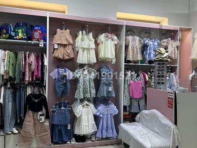 Магазин детской одежды, 23 м² за 4 млн 〒 в Актау, мкр "Шыгыс 1"