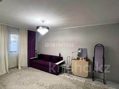 1-бөлмелі пәтер · 35 м² · 4/5 қабат, Абая 30 — 1 поликлиника, 21 школа, бағасы: 6.5 млн ₸ в Темиртау