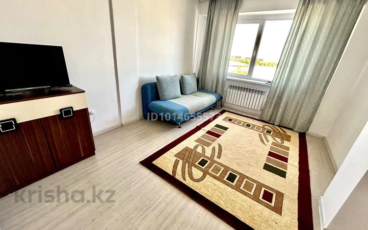 1-комнатная квартира · 37 м² · 5/9 этаж, мкр Атырау 16/23 за 230 000 ₸ в Алматы, Медеуский р-н — фото 2