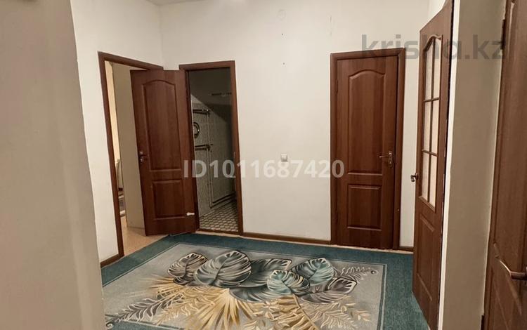 2-бөлмелі пәтер · 60 м² · 4/5 қабат, мкр Улы Дала 31, бағасы: 100 000 ₸ в Таразе — фото 2