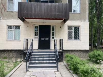 Медцентры и аптеки · 45.5 м² за 49.5 млн 〒 в Таразе, мкр Самал
