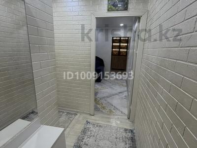 3-бөлмелі пәтер · 63 м² · 2/5 қабат, 11-й микрорайон, 11-й микрорайон 95а — Мечта торговый дом, бағасы: 24.5 млн ₸ в Шымкенте, Енбекшинский р-н