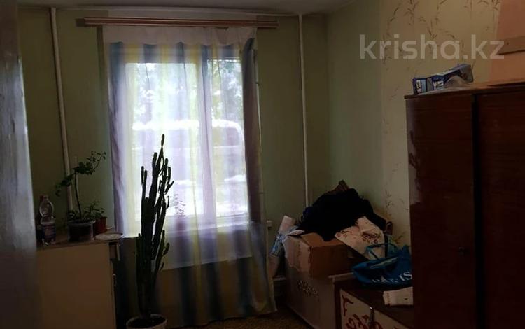 3-комнатная квартира, 62 м², 1/4 этаж, мкр Коктем-2, Бухар Жырау — Мусрепова