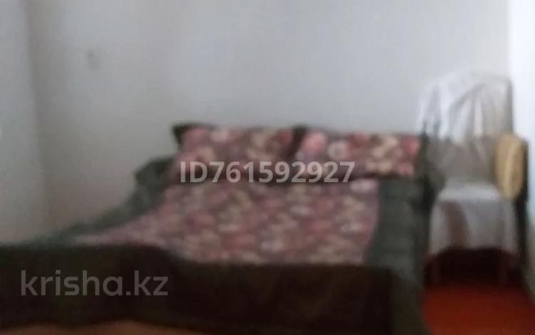 2-бөлмелі пәтер · 45 м² · 1 қабат, Қаз төбе 11-2 — Жд вокзал, бағасы: 15 млн ₸ в Шымкенте, Аль-Фарабийский р-н — фото 2