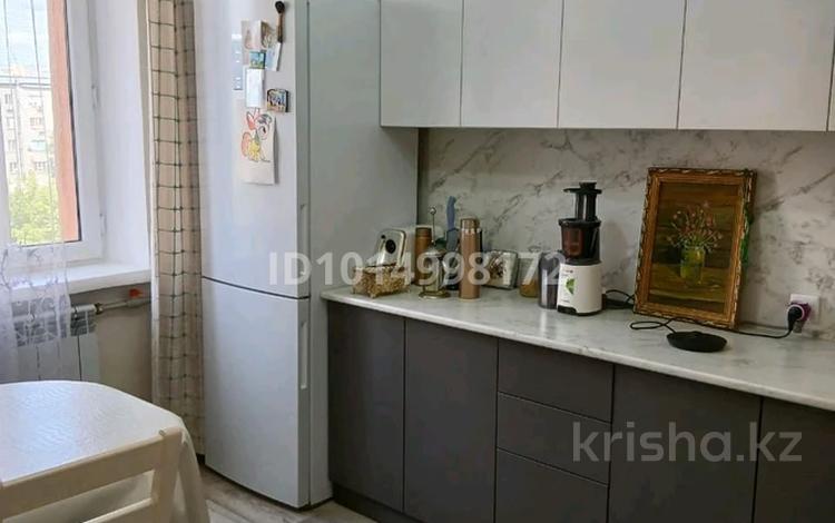 3-комнатная квартира · 60 м² · 4/9 этаж, Уранхаева 1 за 33 млн ₸ в Семее — фото 2
