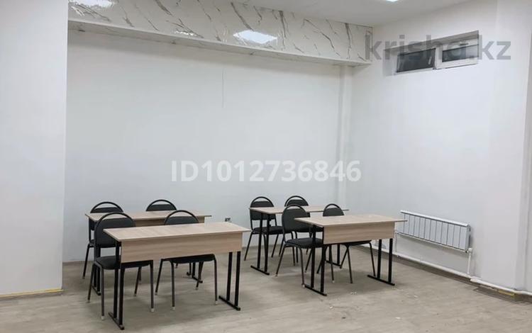 Еркін, кеңселер, дүкендер мен бутиктер · 40 м², бағасы: 95 000 ₸ в Алматы — фото 2